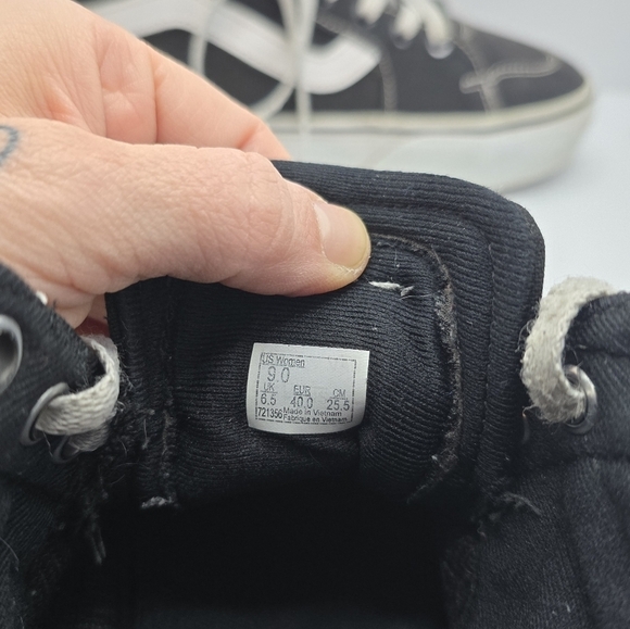 Vans | SK8-HI black canvas indie skateboard sneakers | WMS 9 - Picture 8 of 14